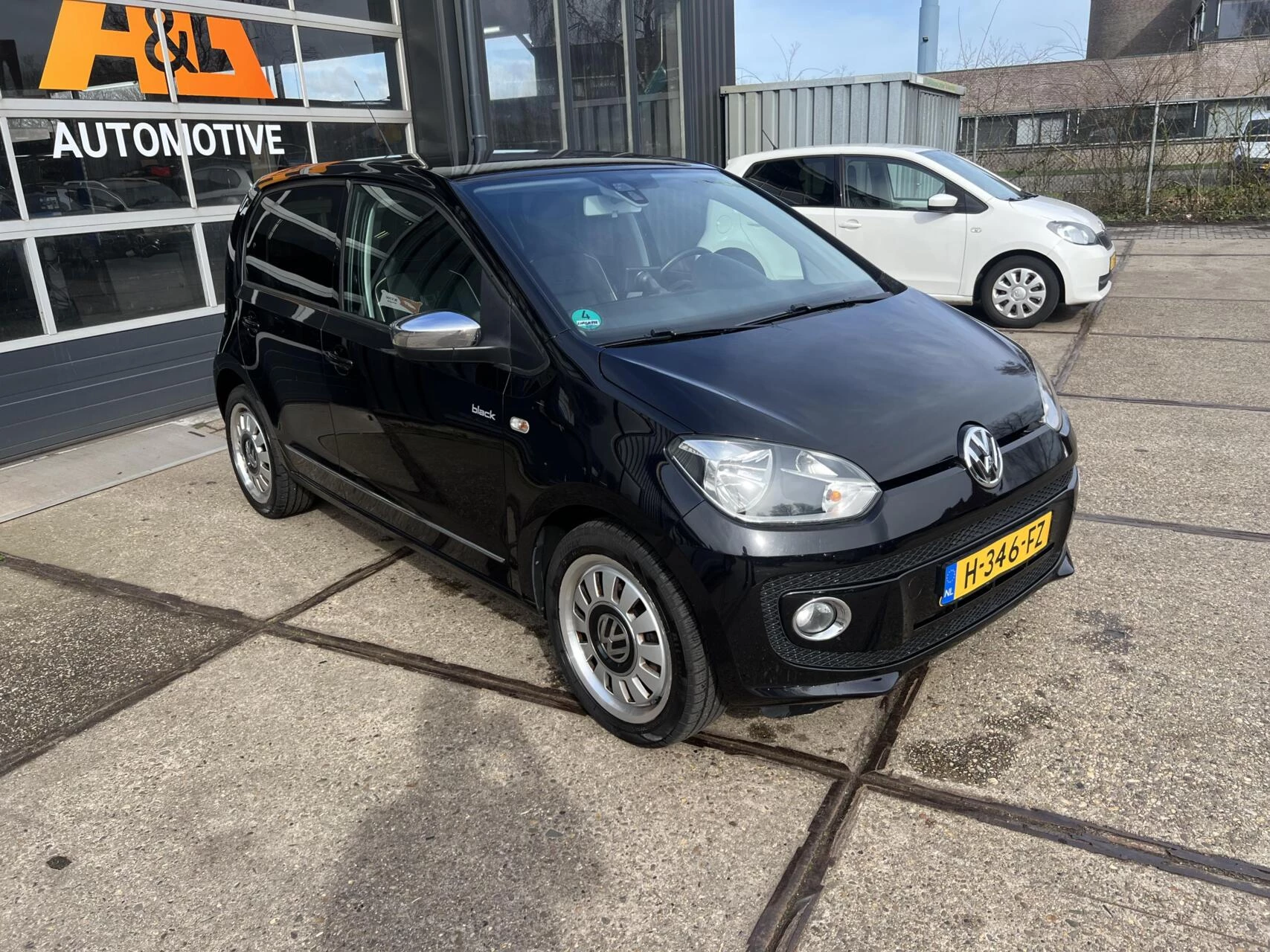 Hoofdafbeelding Volkswagen up!