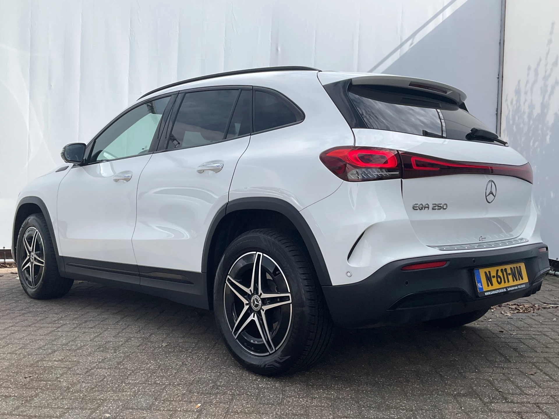 Hoofdafbeelding Mercedes-Benz EQA