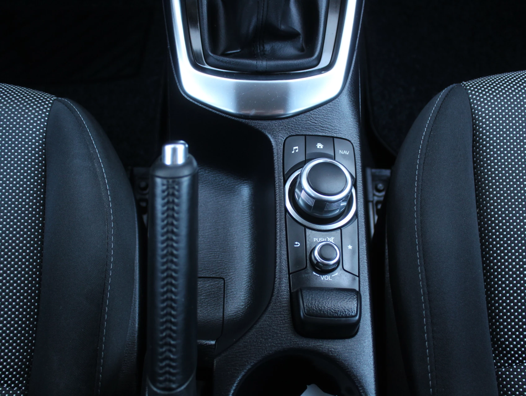 Hoofdafbeelding Mazda 2