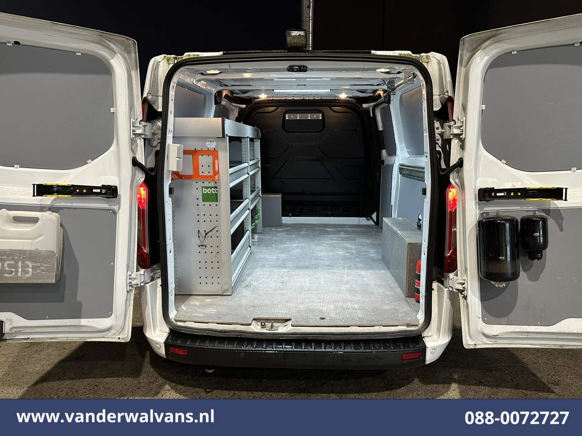 Hoofdafbeelding Ford Transit Custom
