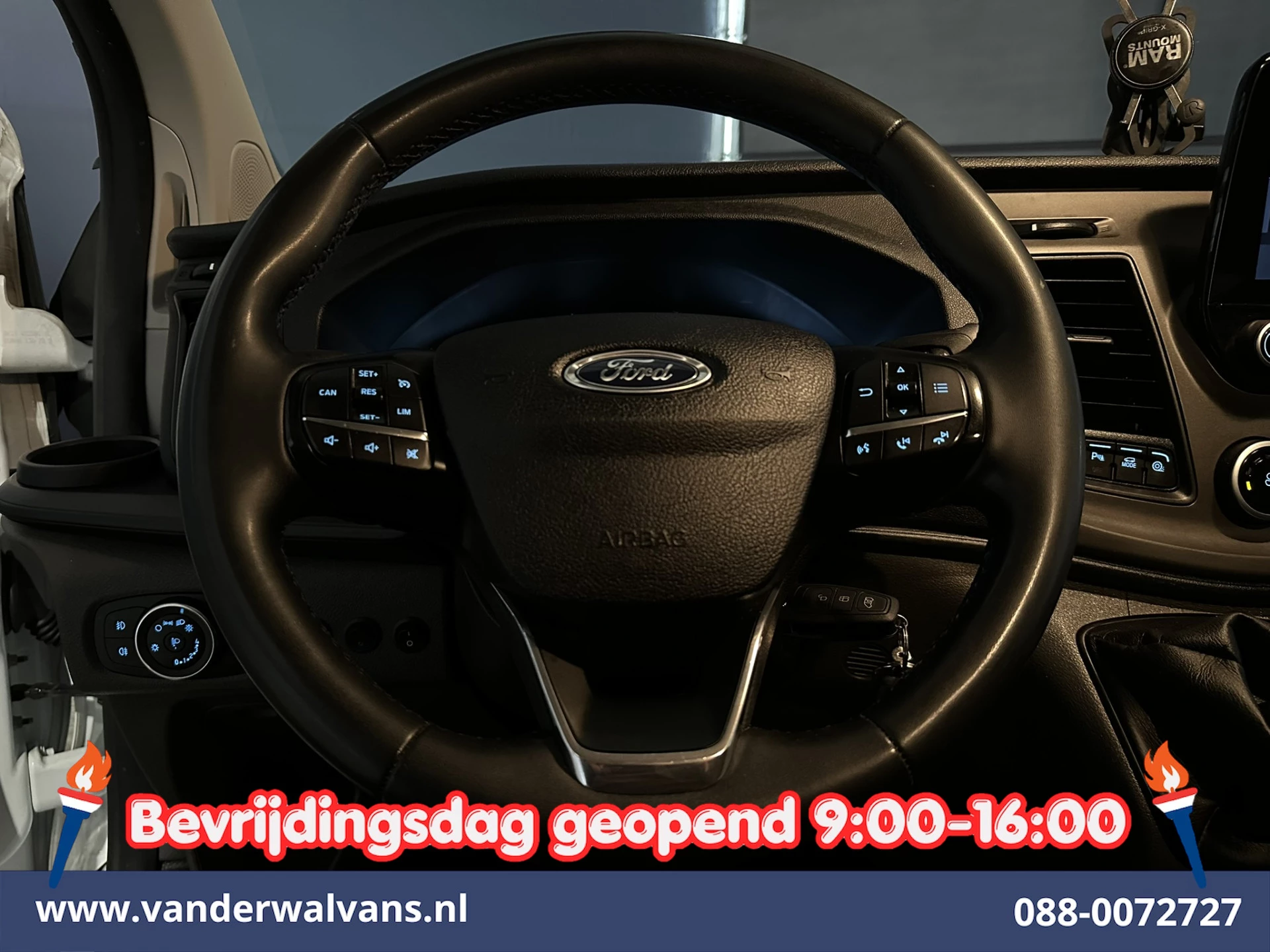 Hoofdafbeelding Ford Transit Custom