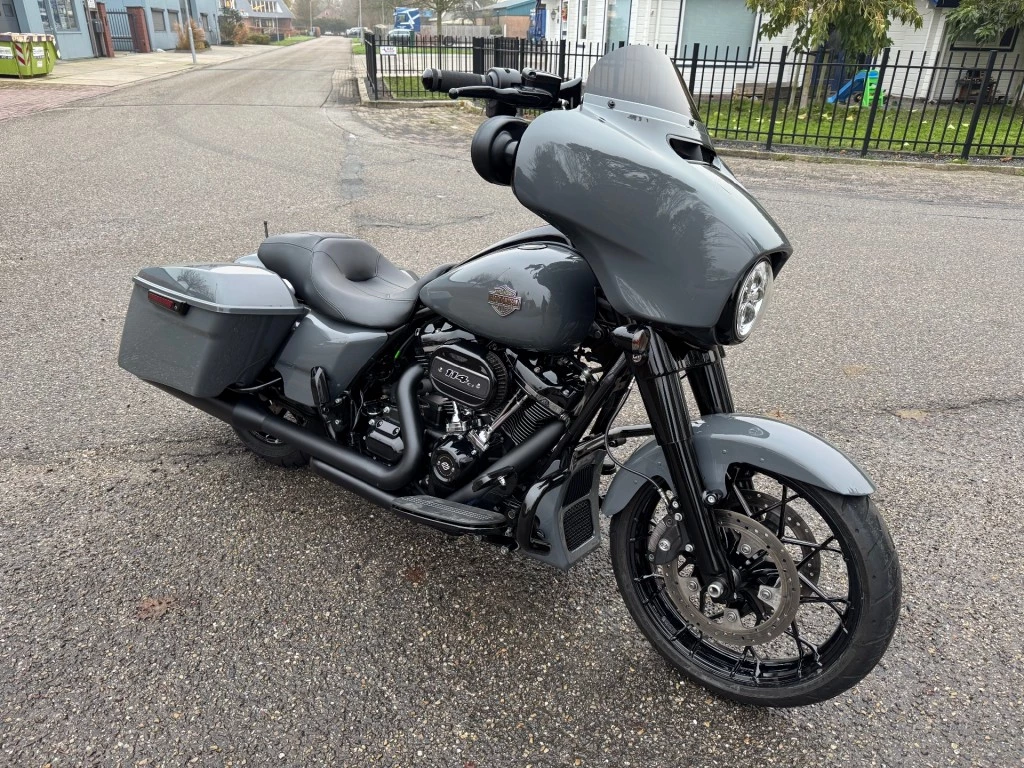 Hoofdafbeelding Harley-Davidson Street Glide