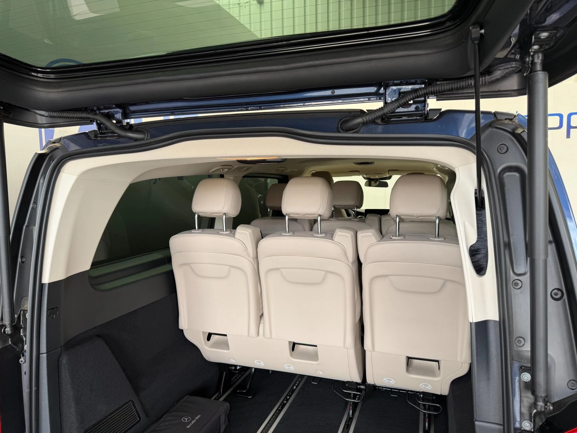 Hoofdafbeelding Mercedes-Benz EQV
