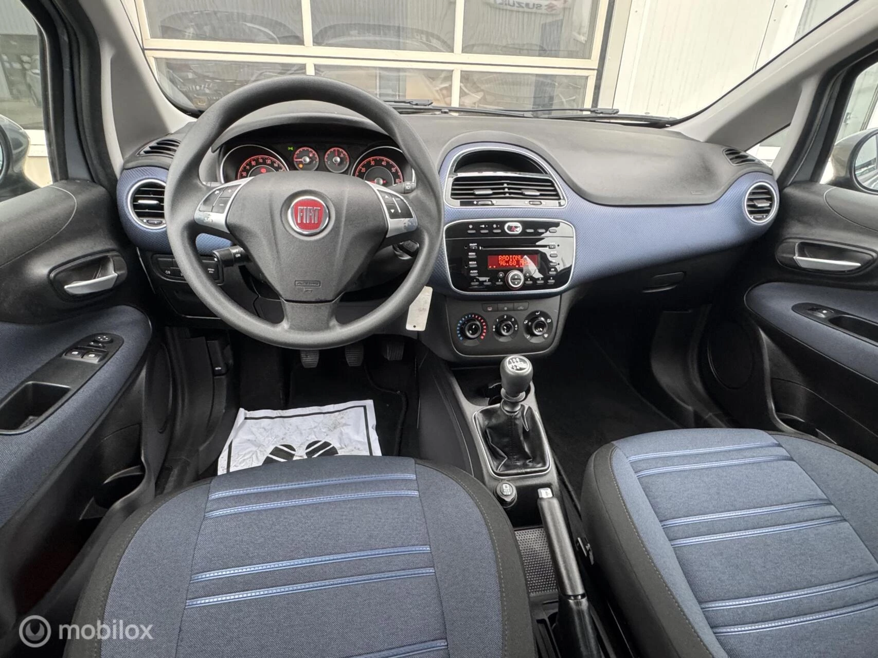 Hoofdafbeelding Fiat Punto