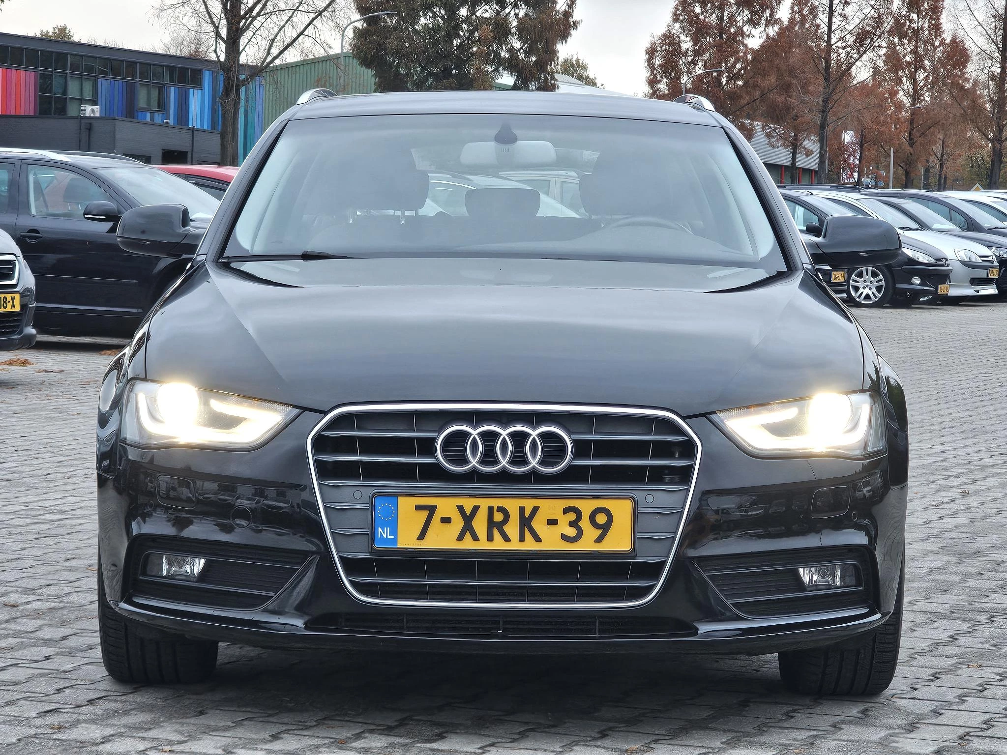 Hoofdafbeelding Audi A4