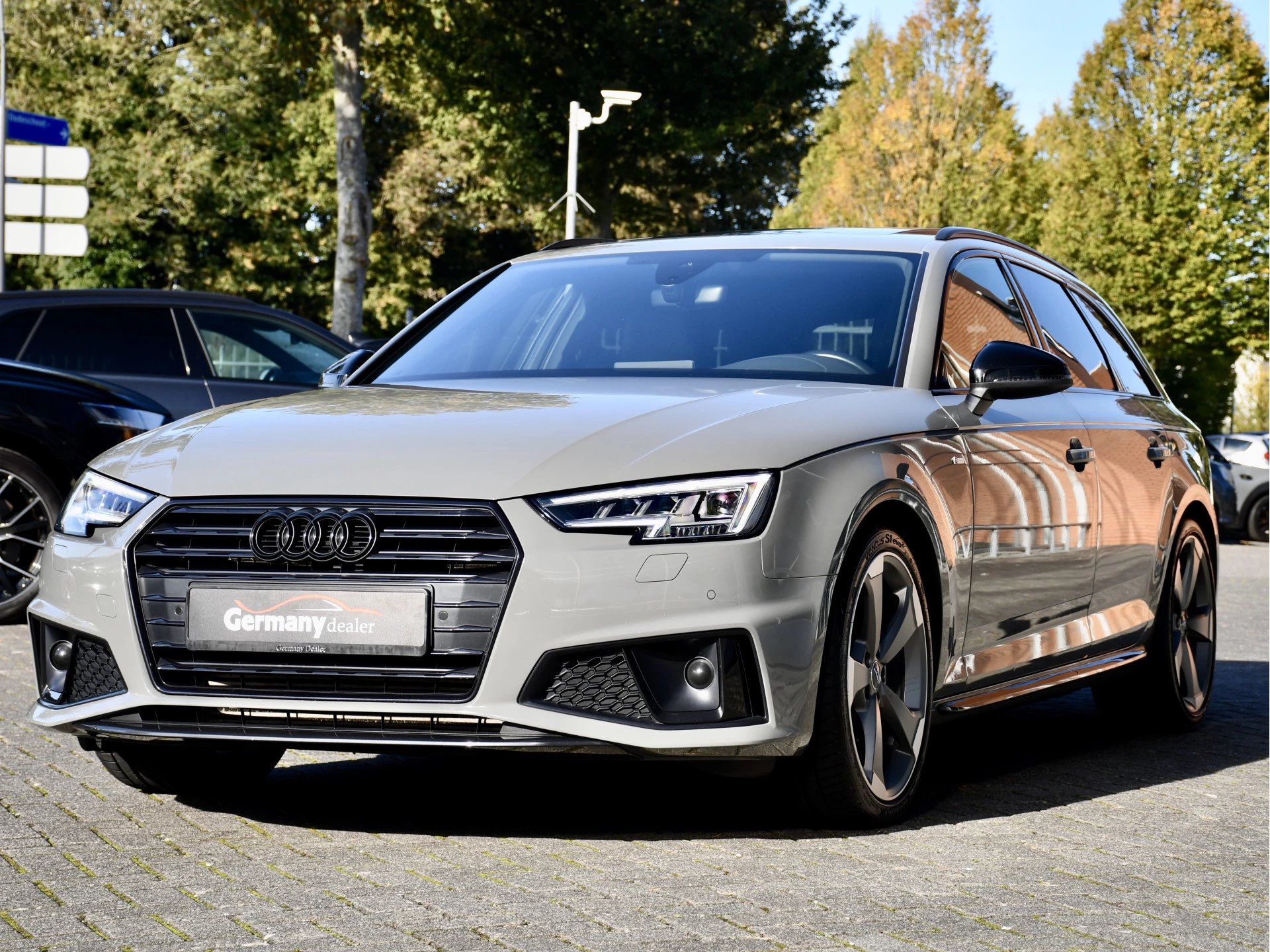 Hoofdafbeelding Audi A4