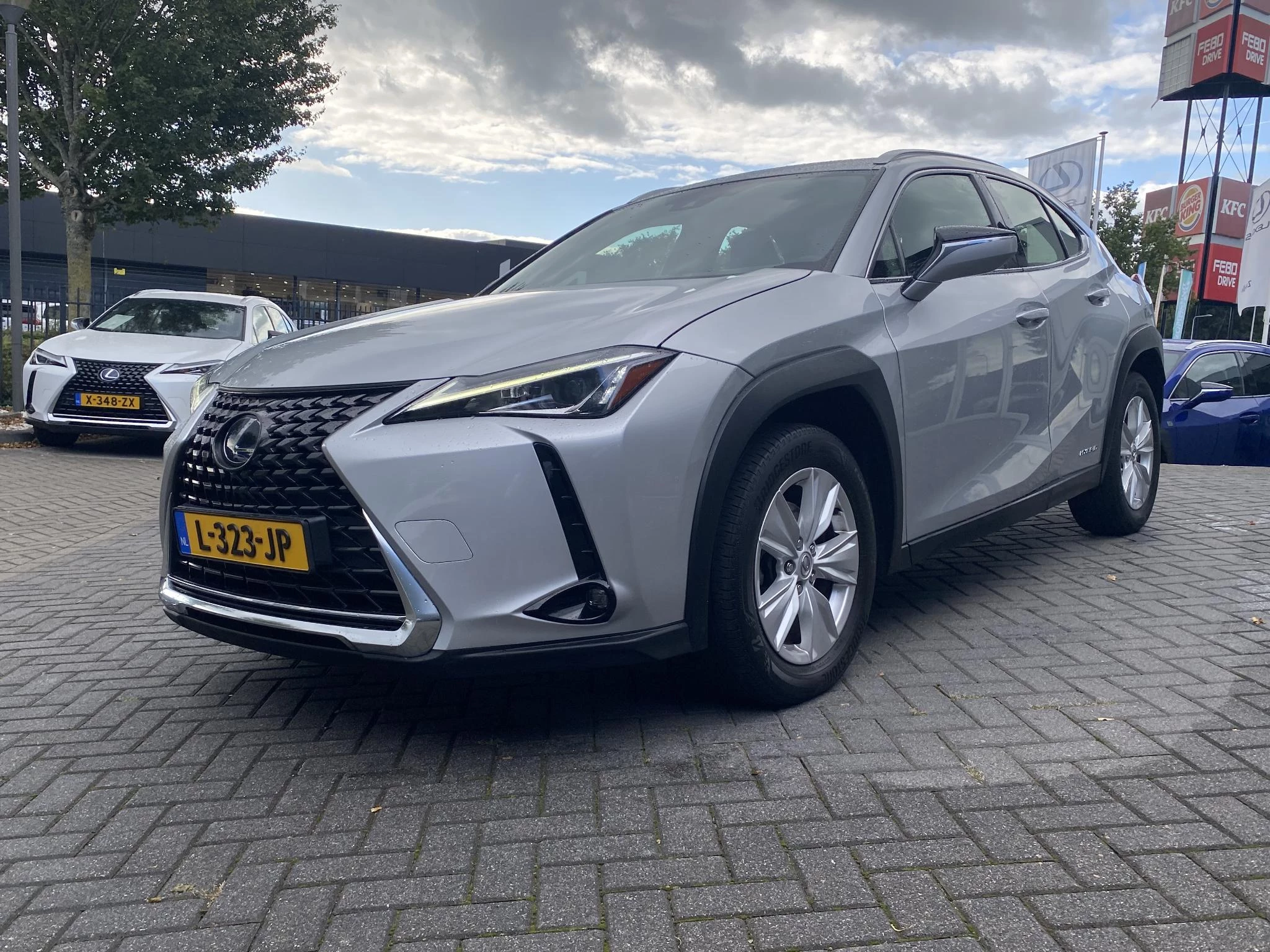 Hoofdafbeelding Lexus UX