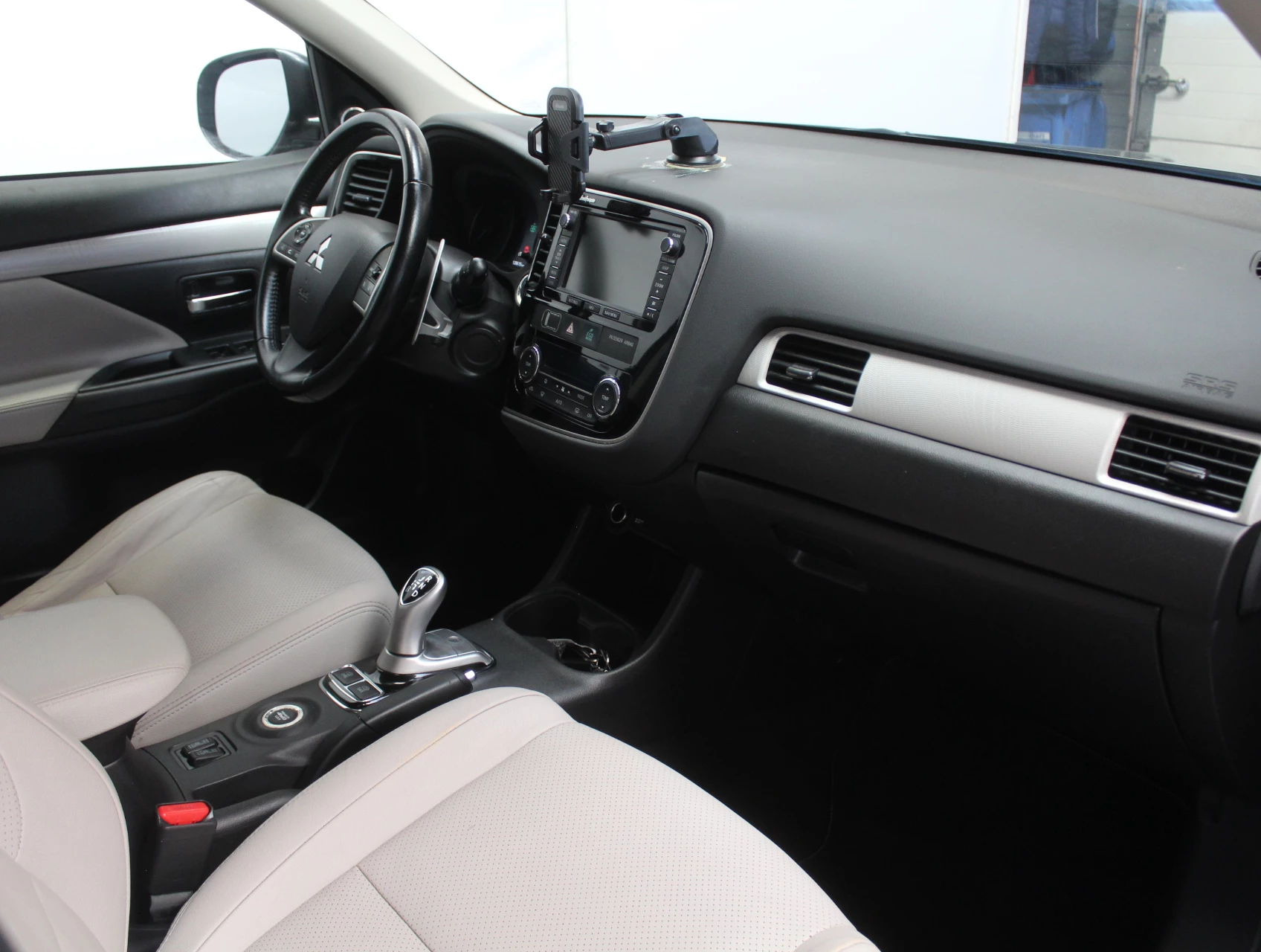 Hoofdafbeelding Mitsubishi Outlander