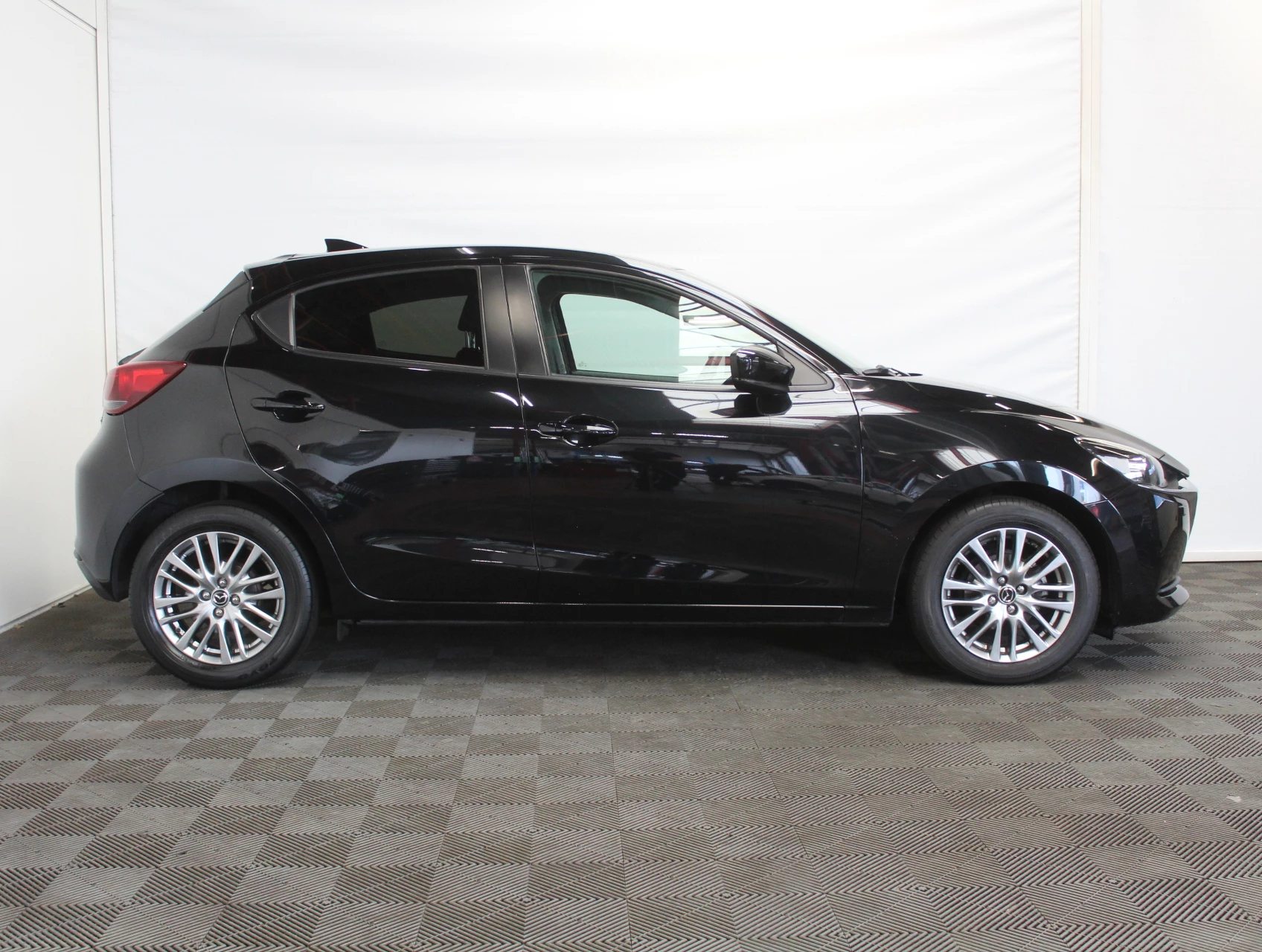 Hoofdafbeelding Mazda 2