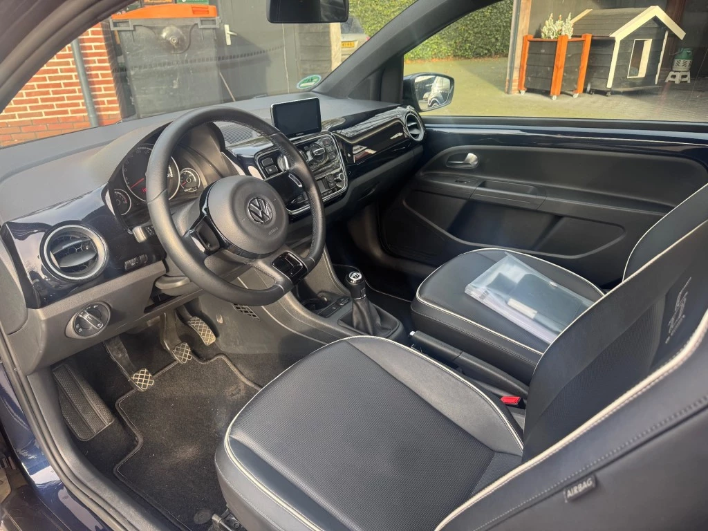 Hoofdafbeelding Volkswagen up!