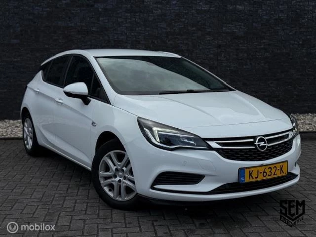 Hoofdafbeelding Opel Astra