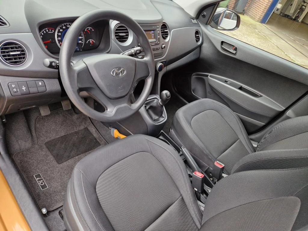 Hoofdafbeelding Hyundai i10