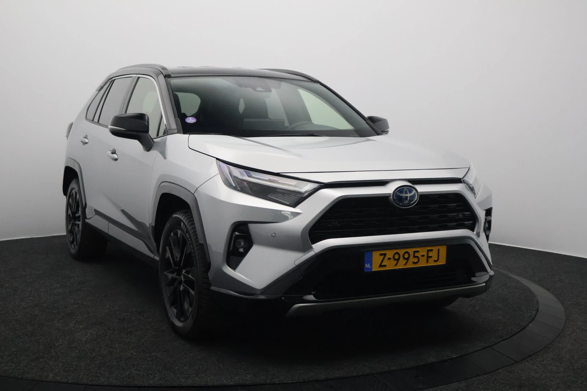 Hoofdafbeelding Toyota RAV4