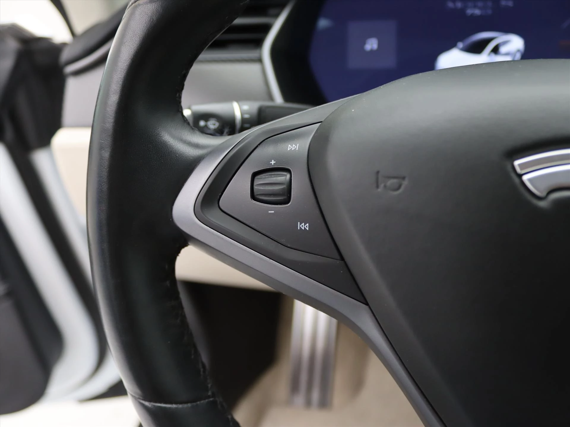 Hoofdafbeelding Tesla Model S