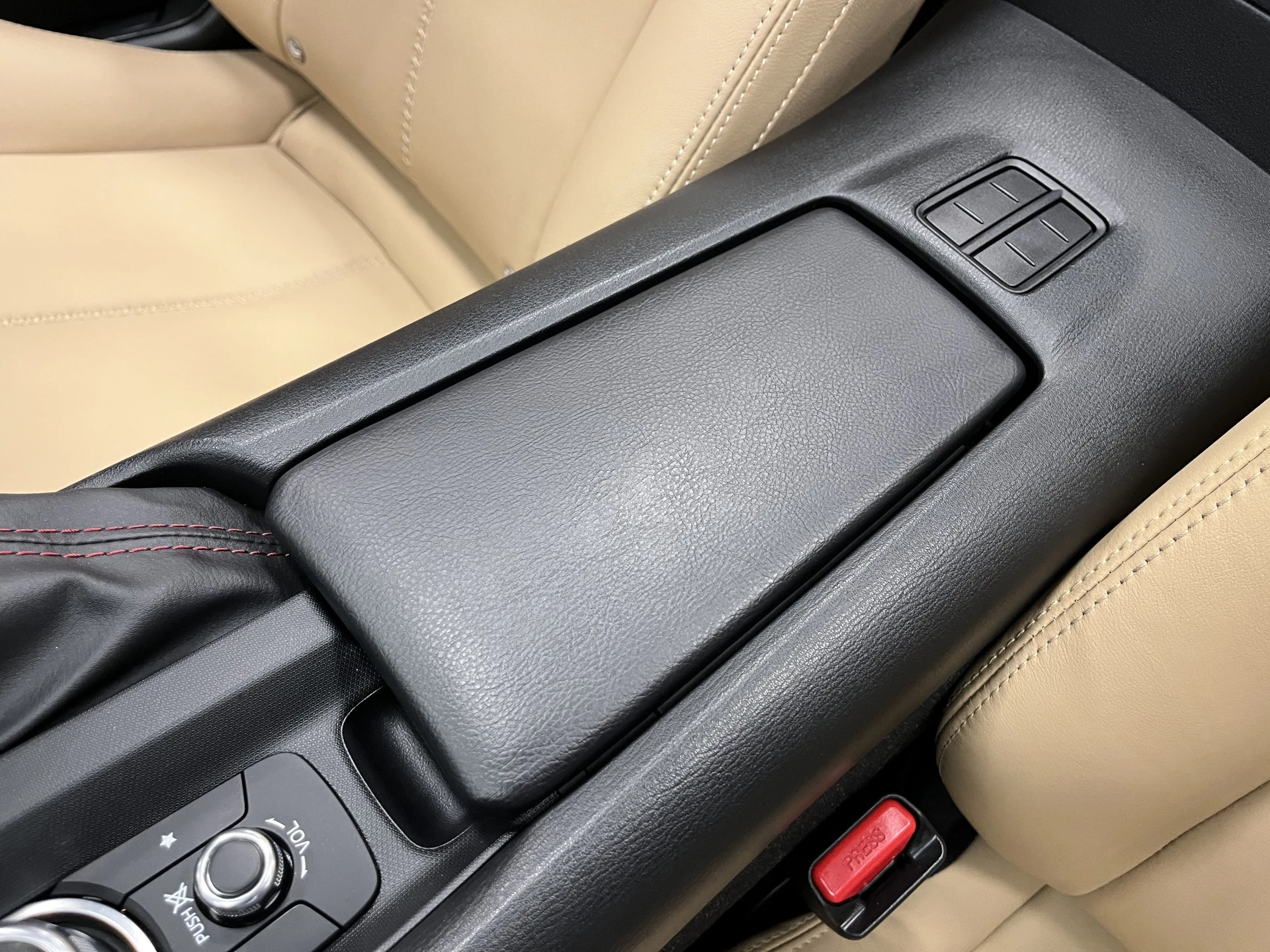 Hoofdafbeelding Mazda MX-5