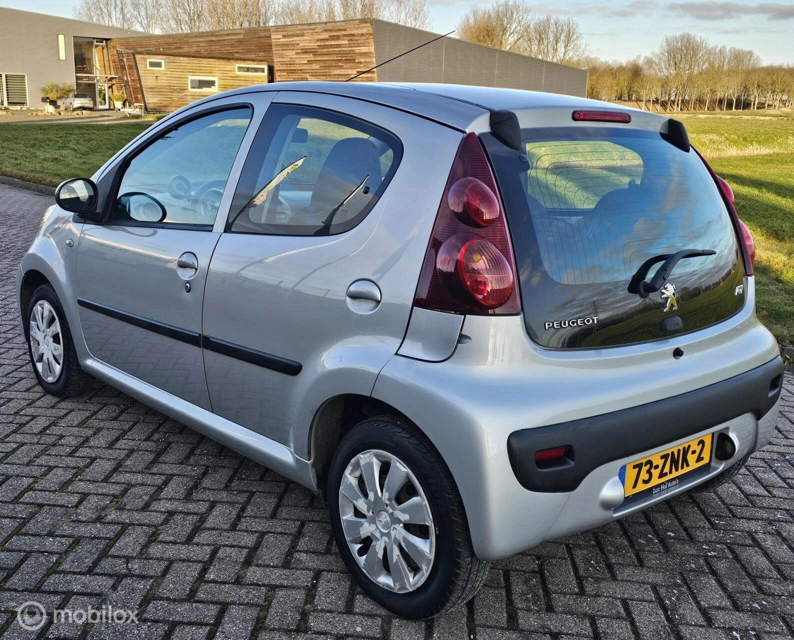 Hoofdafbeelding Peugeot 107