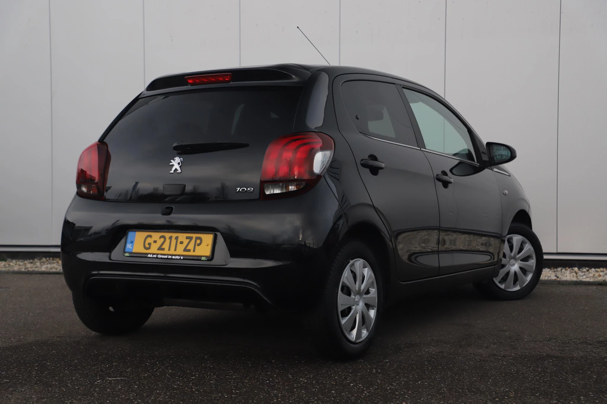 Hoofdafbeelding Peugeot 108
