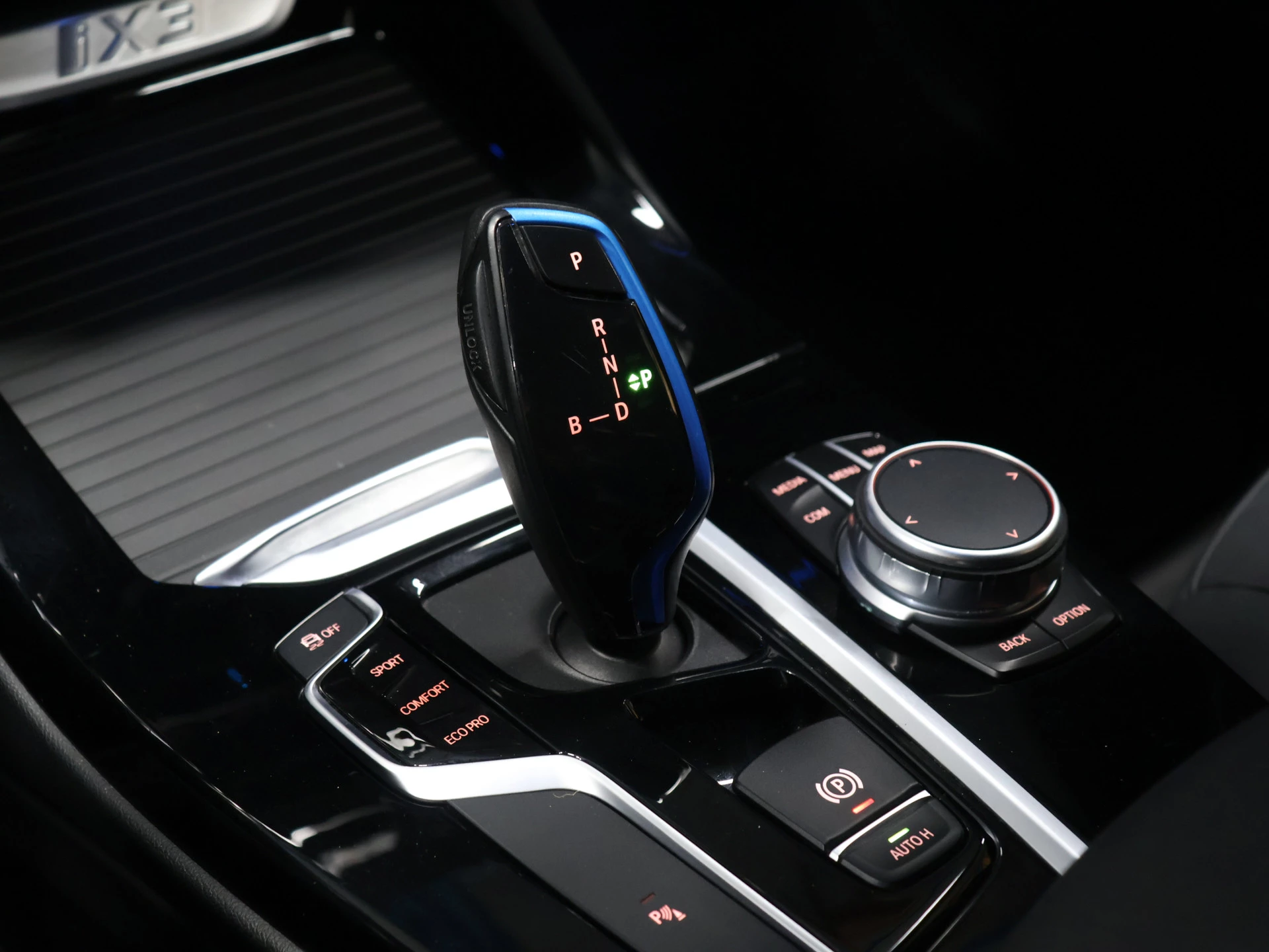 Hoofdafbeelding BMW iX3