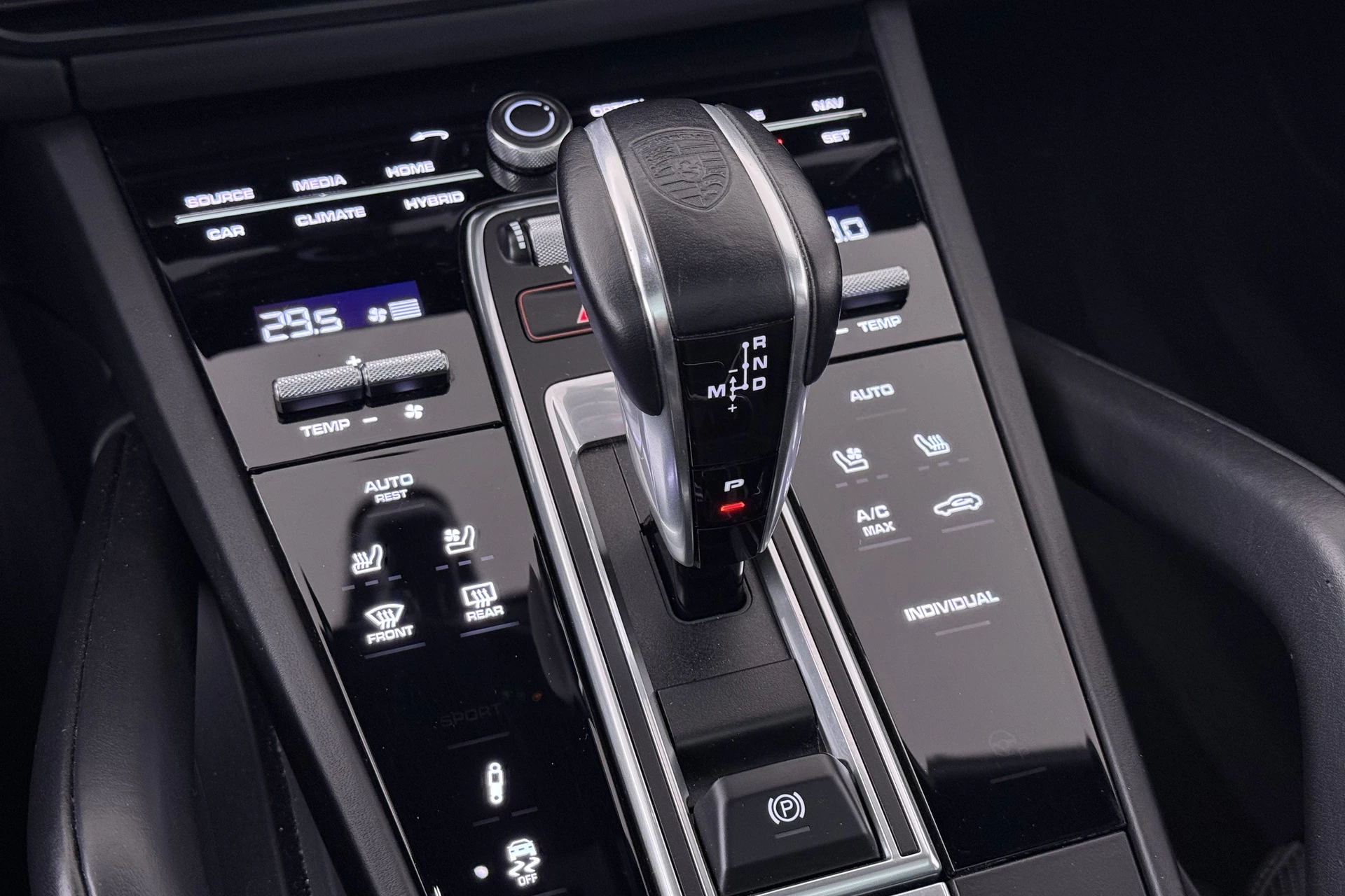 Hoofdafbeelding Porsche Cayenne