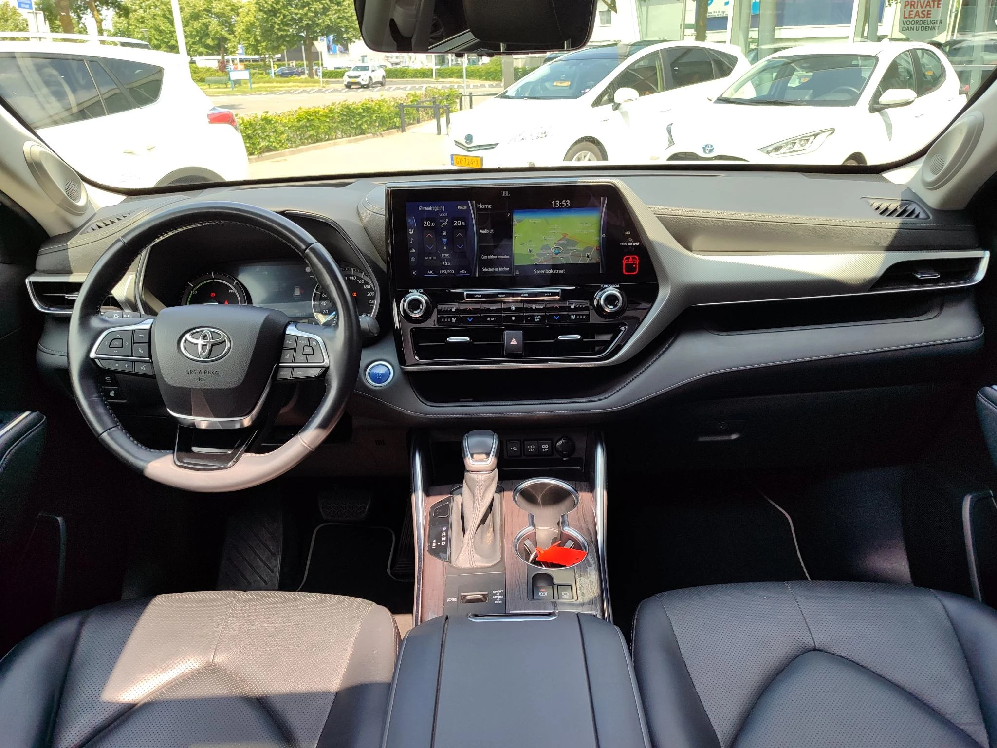 Hoofdafbeelding Toyota Highlander