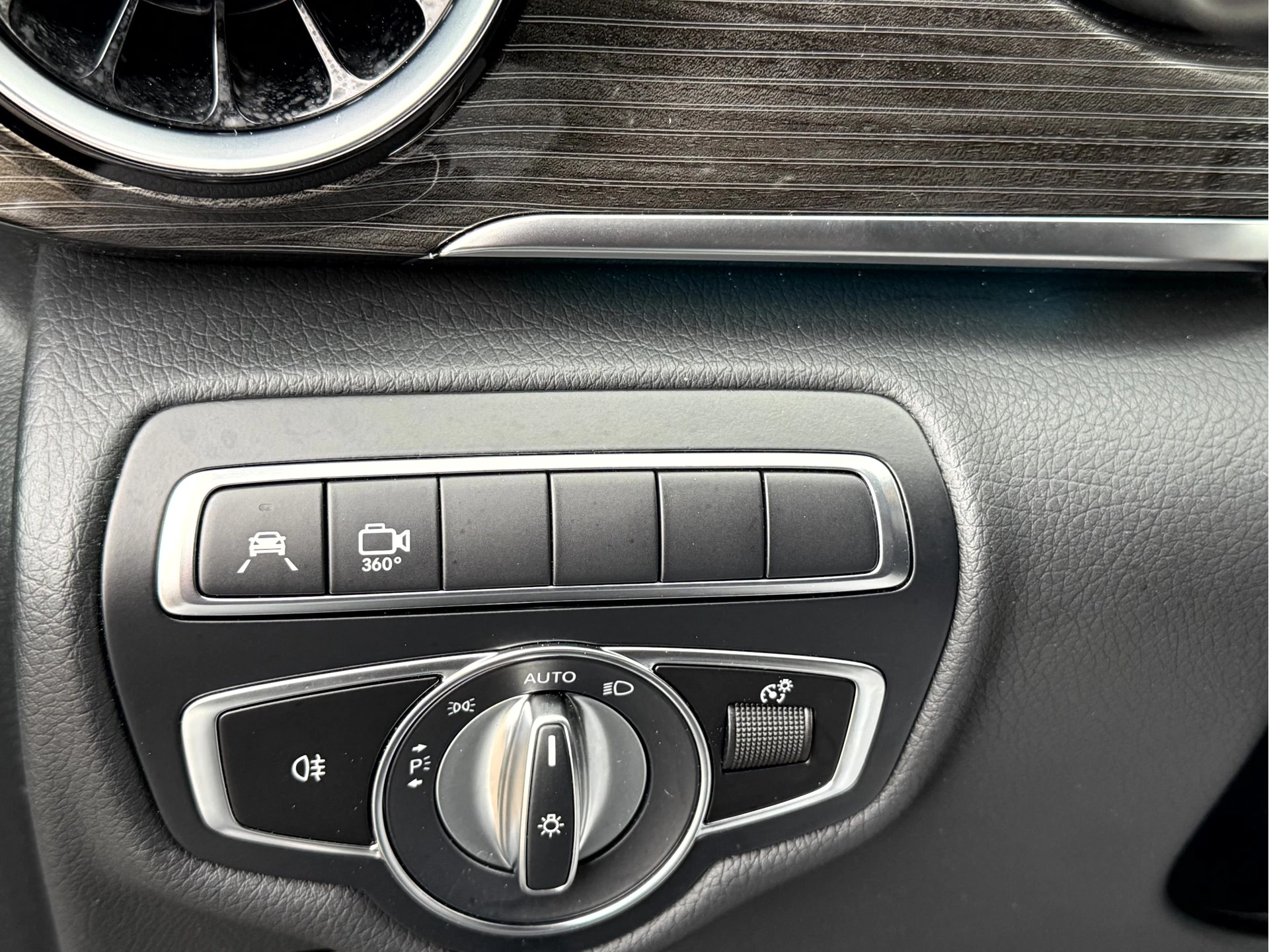 Hoofdafbeelding Mercedes-Benz EQV