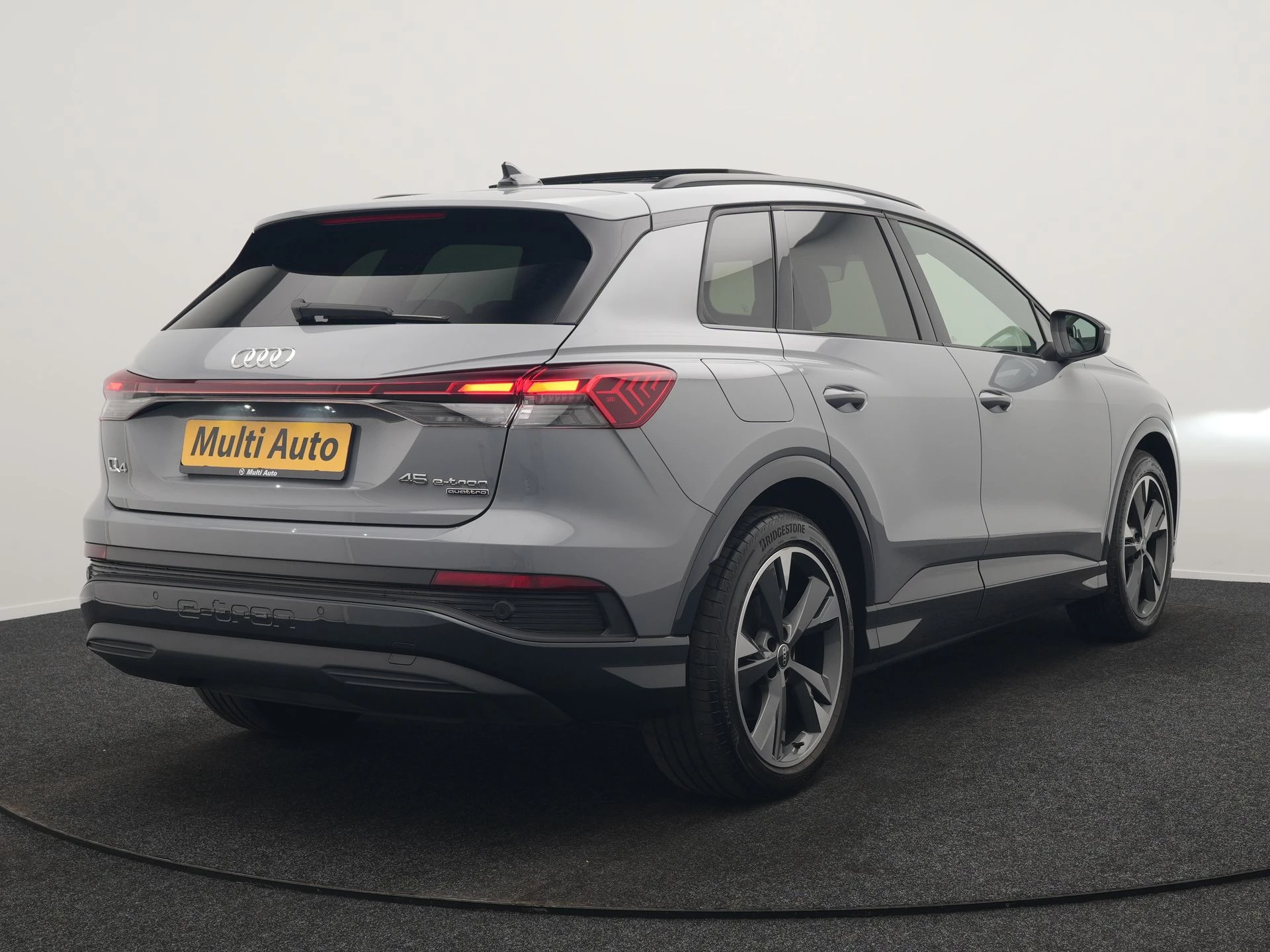 Hoofdafbeelding Audi Q4 e-tron