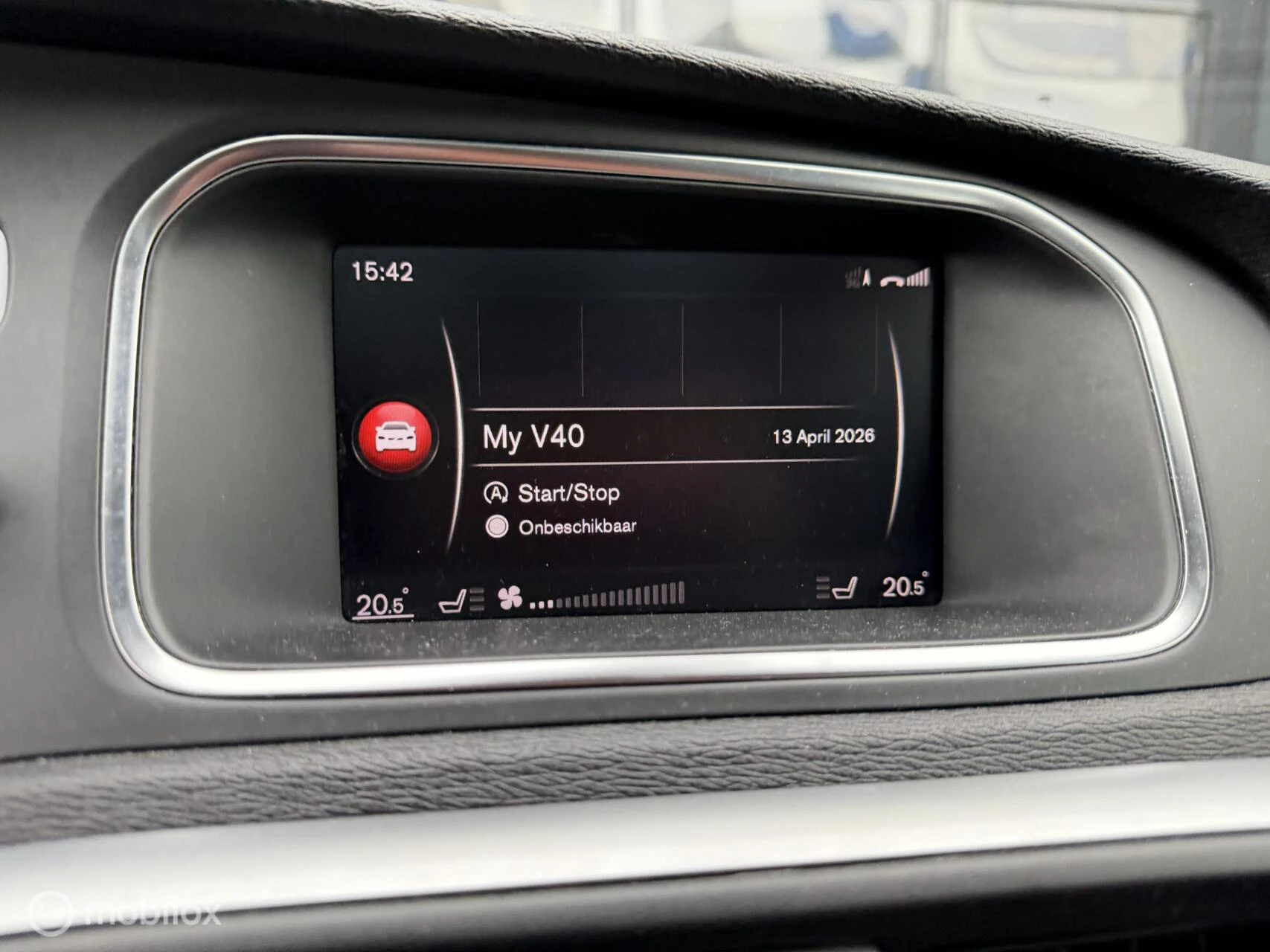 Hoofdafbeelding Volvo V40