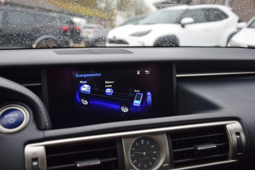 Hoofdafbeelding Lexus IS