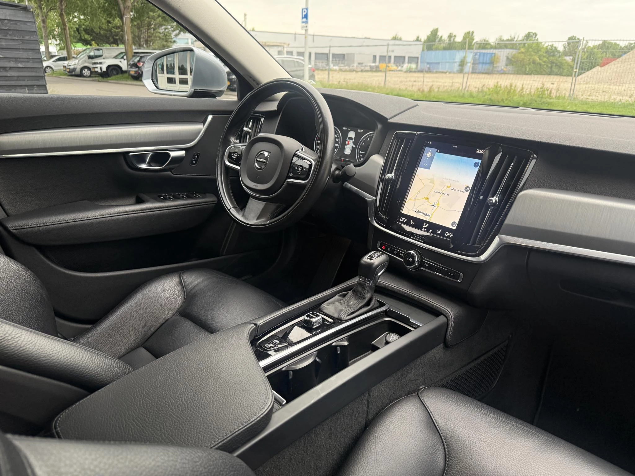 Hoofdafbeelding Volvo S90