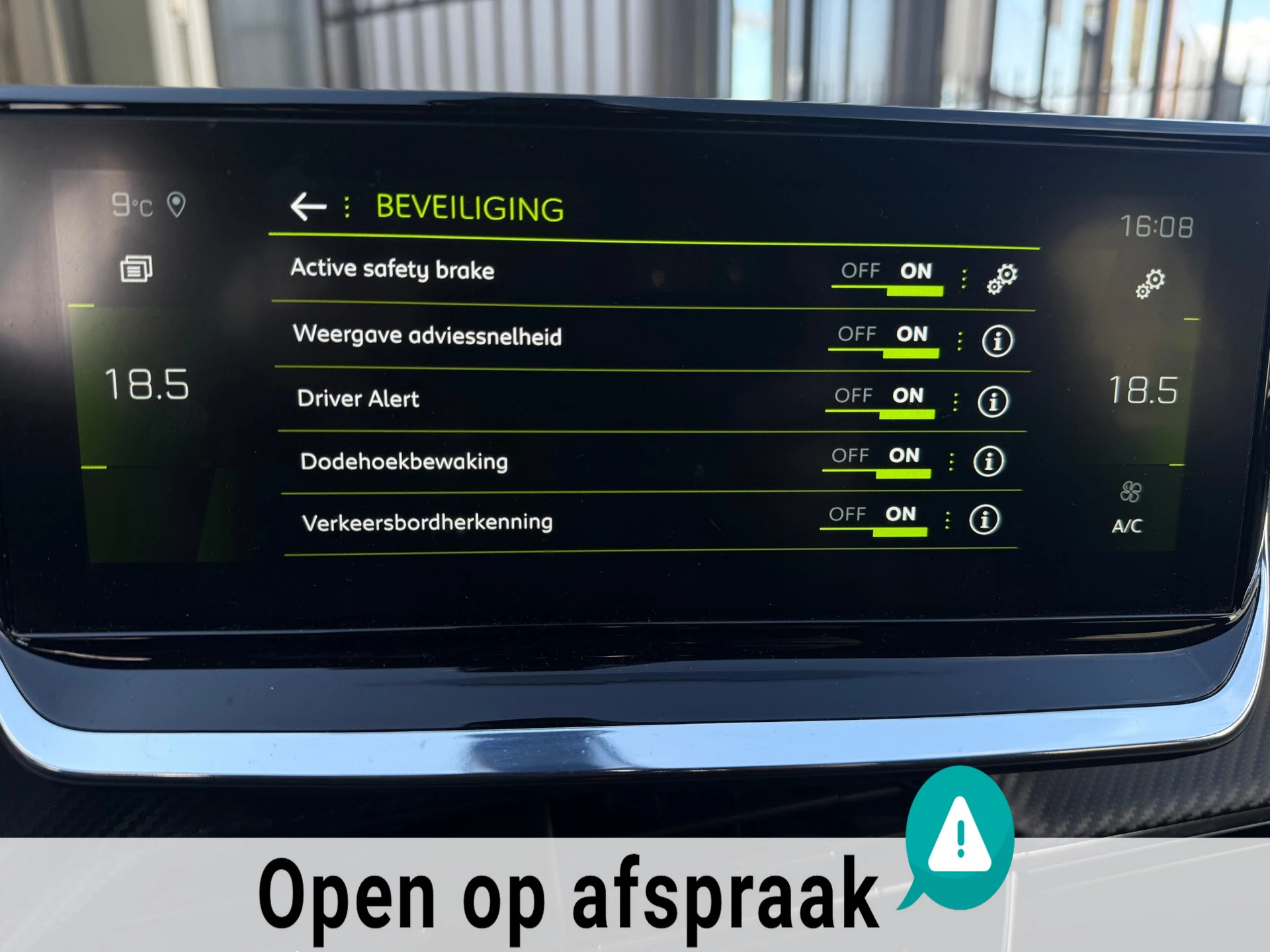 Hoofdafbeelding Peugeot 208
