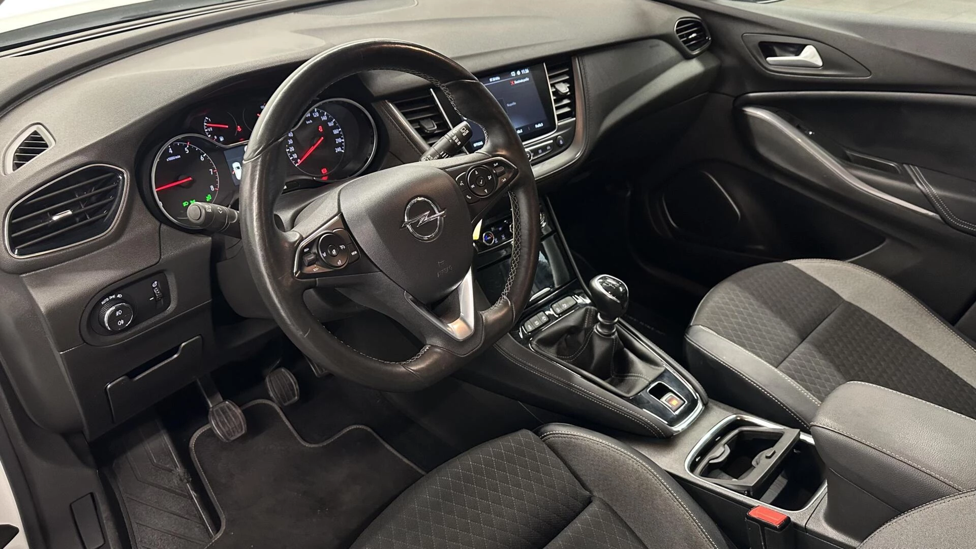 Hoofdafbeelding Opel Grandland X