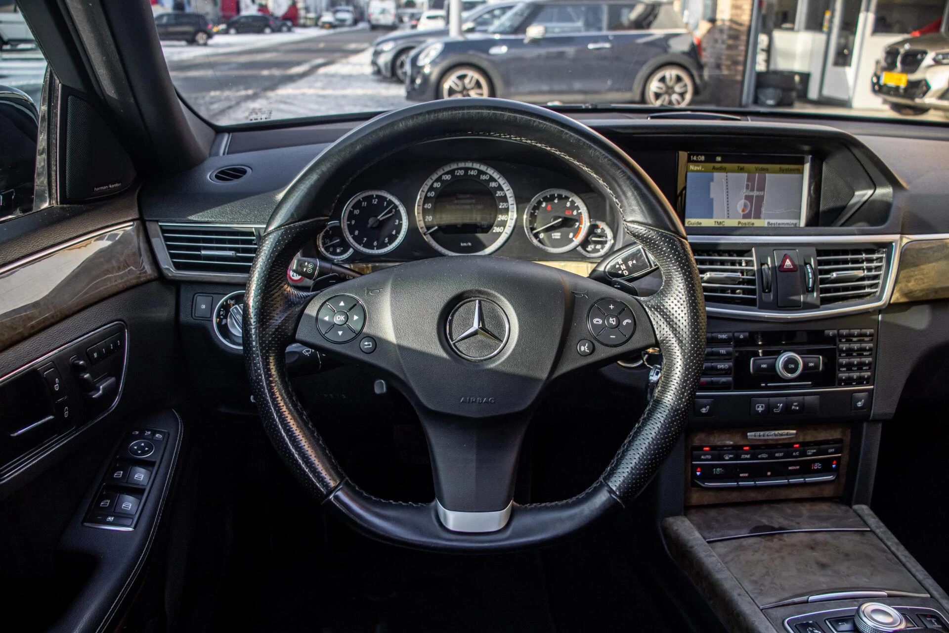 Hoofdafbeelding Mercedes-Benz E-Klasse