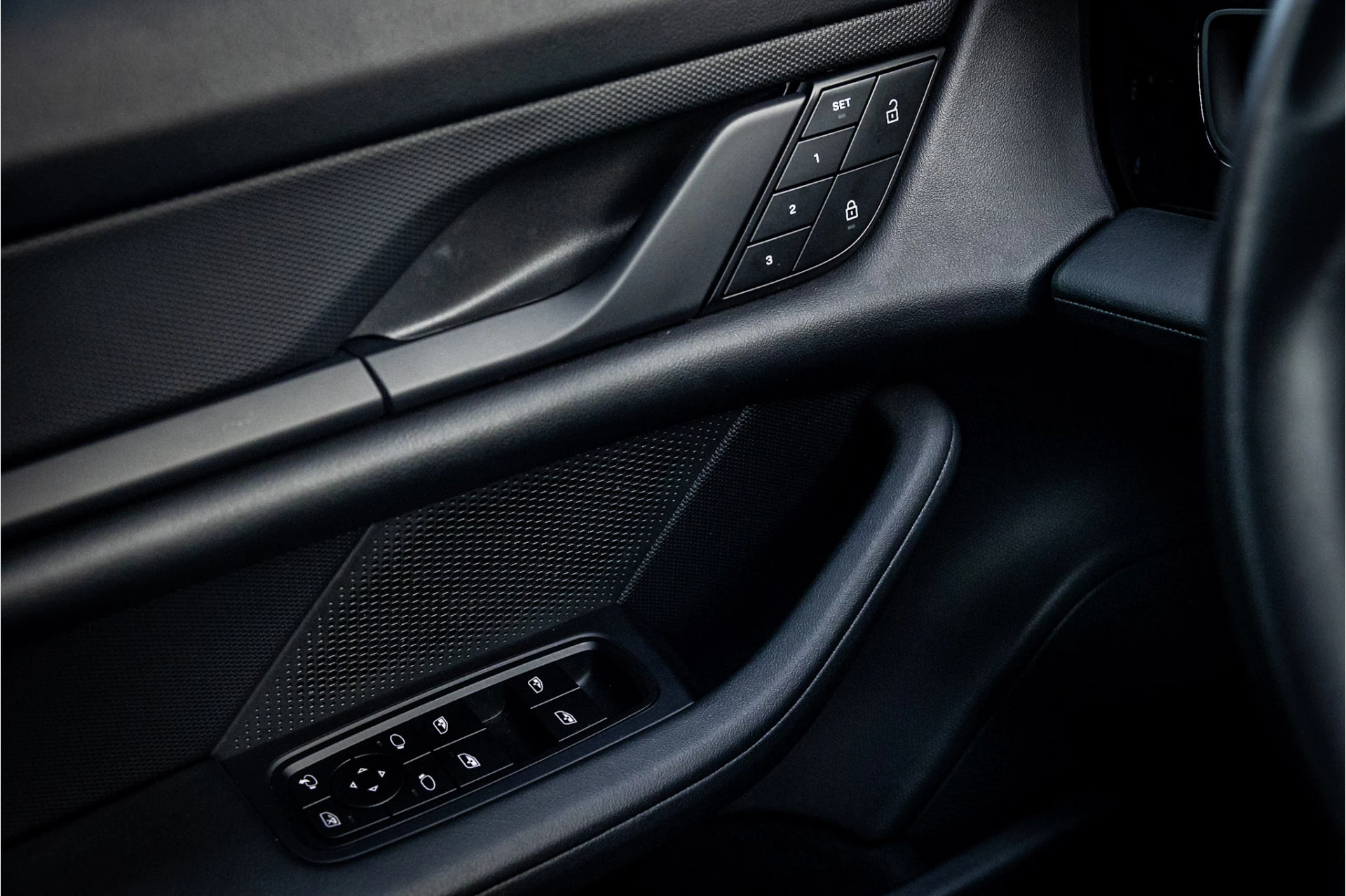 Hoofdafbeelding Porsche Taycan