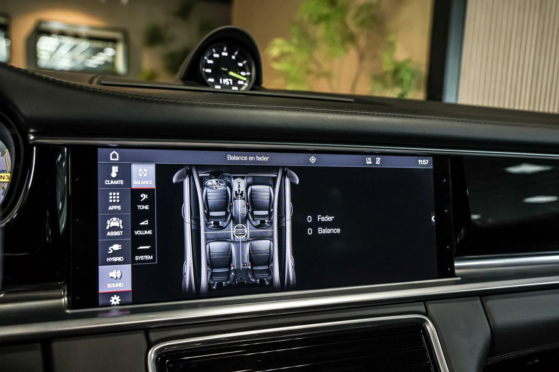 Hoofdafbeelding Porsche Panamera