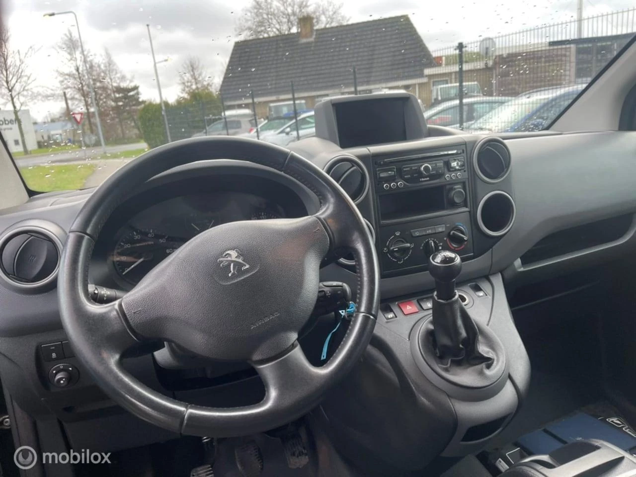 Hoofdafbeelding Peugeot Partner
