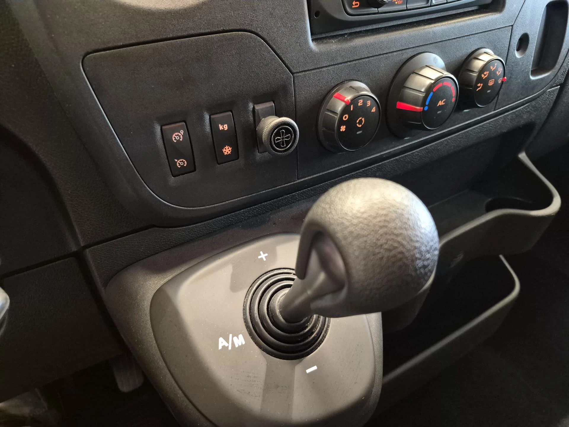 Hoofdafbeelding Opel Movano