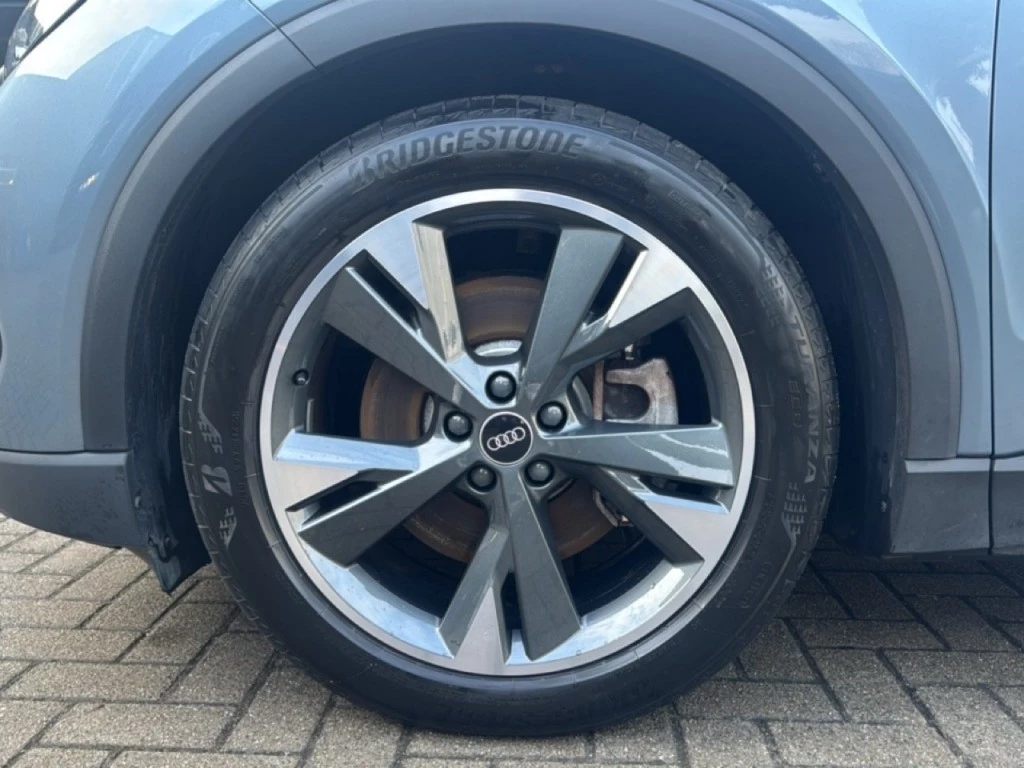 Hoofdafbeelding Audi Q4 e-tron