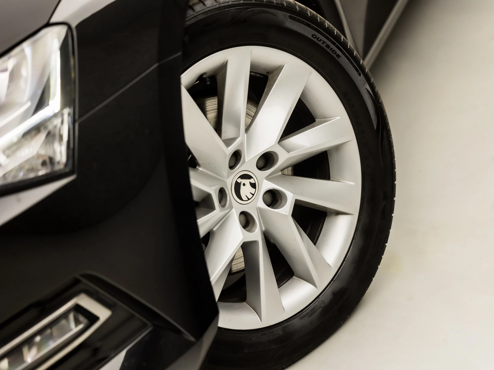 Hoofdafbeelding Škoda Superb