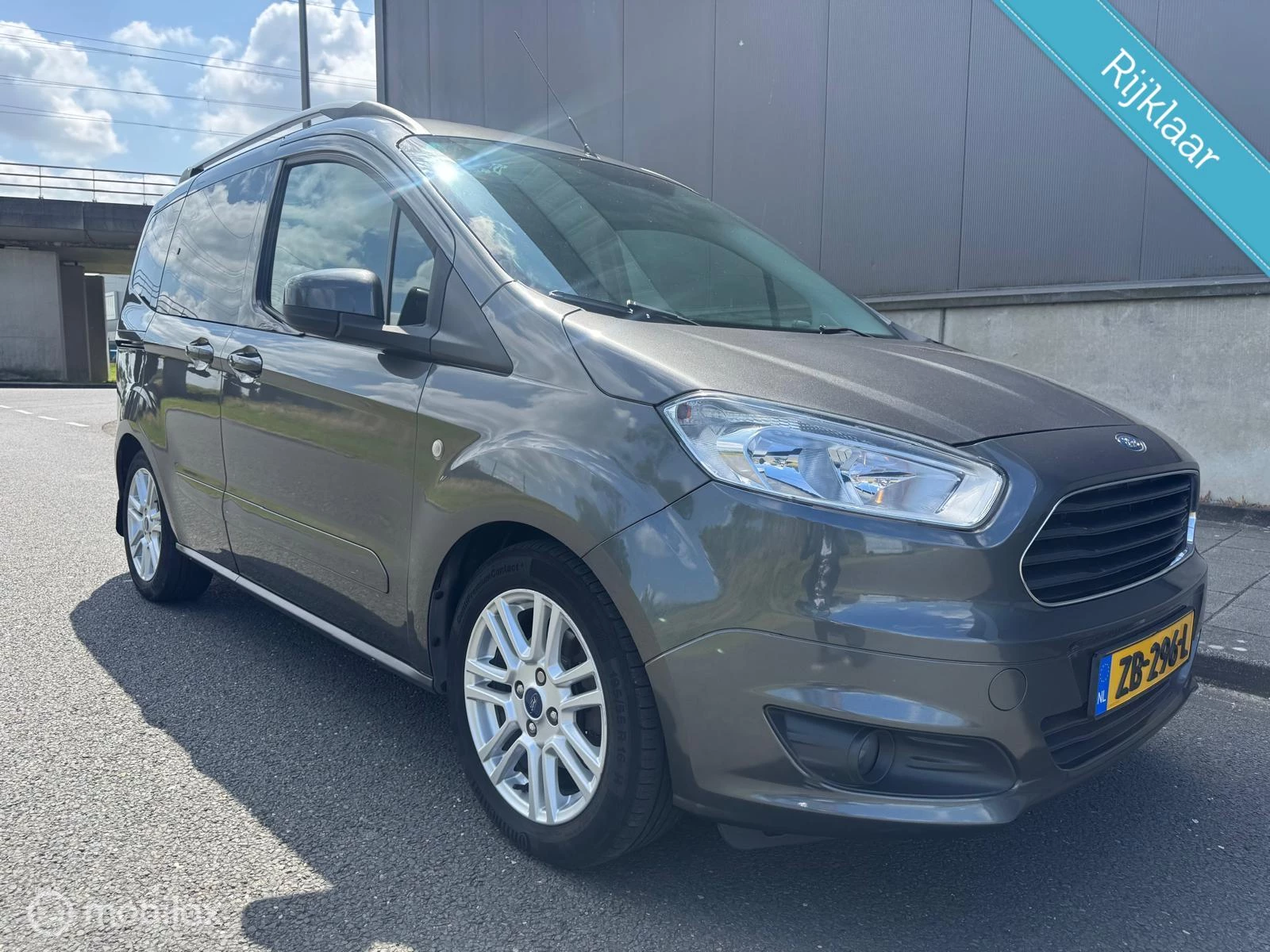 Hoofdafbeelding Ford Tourneo Courier