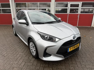 Hoofdafbeelding Toyota Yaris Toyota Yaris 1.5 93 PK | Hybrid Active | 5-drs | Navigatie |