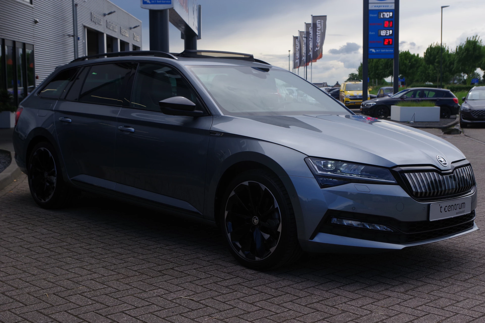 Hoofdafbeelding Škoda Superb