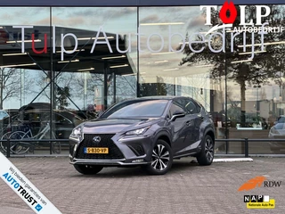 Lexus NX 300h AWD F Sport Line Pano Leder Clima Lmv Pdc Voll