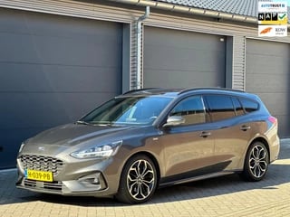 Ford Focus Wagon 1.5 EcoBoost 150 PK AUTOMAAT ST LINE BUSINESS,TREKHAAK, VELE OPTIES, NL-AUTO MET NAP