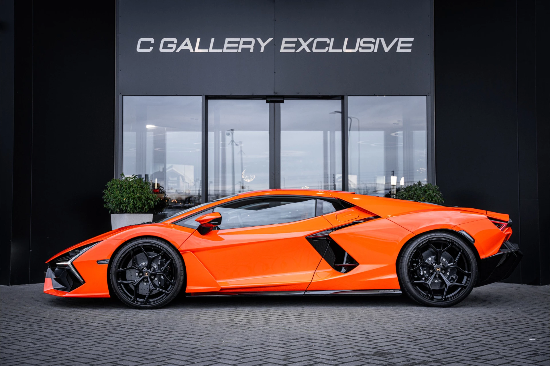 Hoofdafbeelding Lamborghini Revuelto