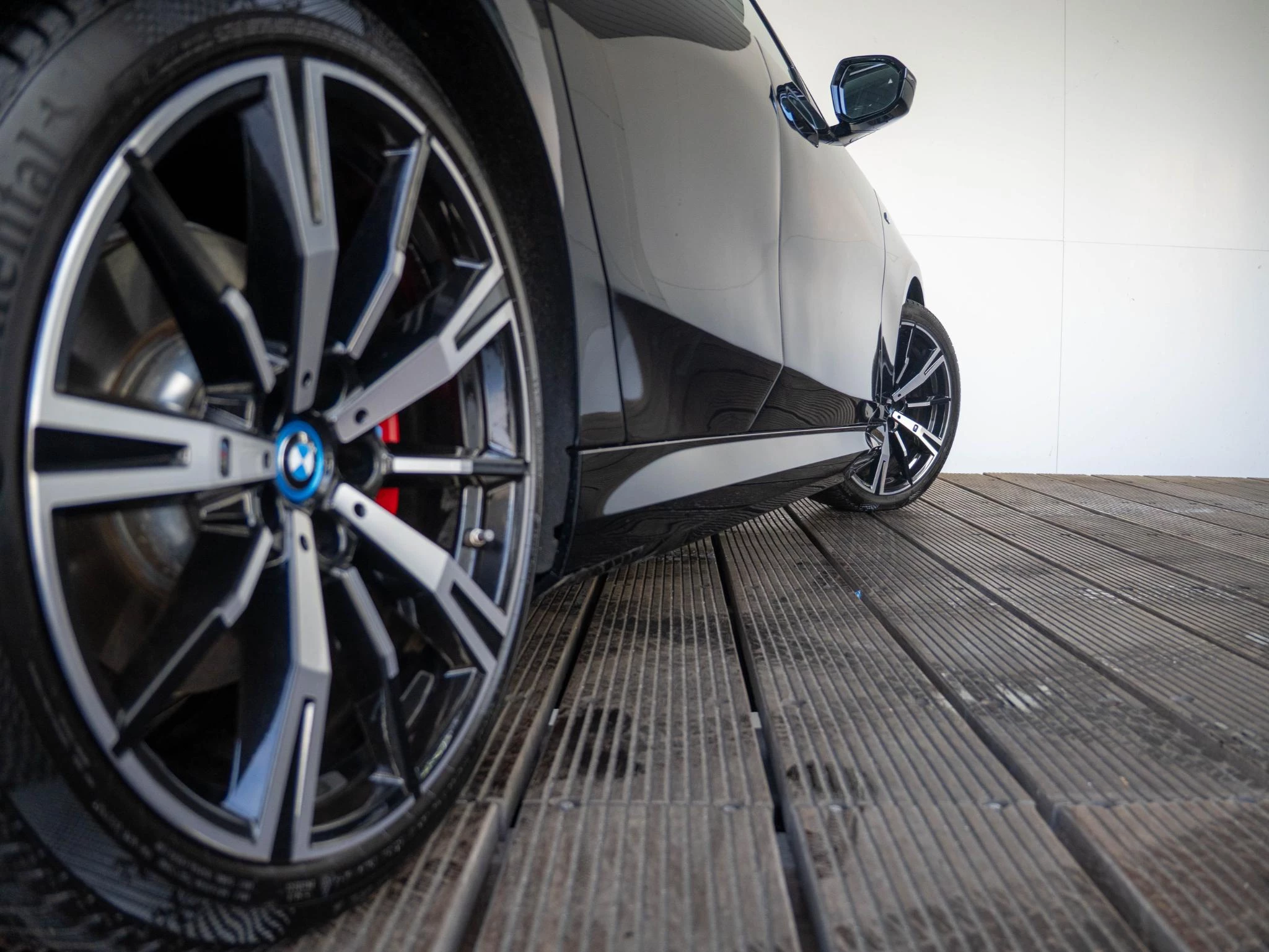 Hoofdafbeelding BMW i5
