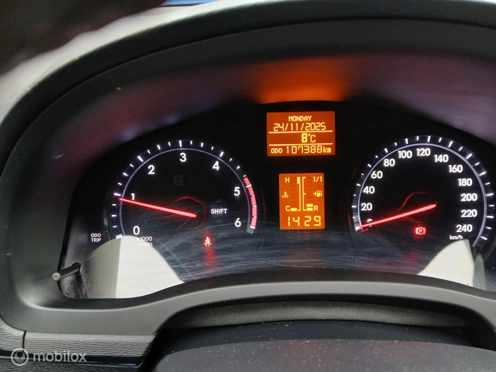 Hoofdafbeelding Toyota Avensis