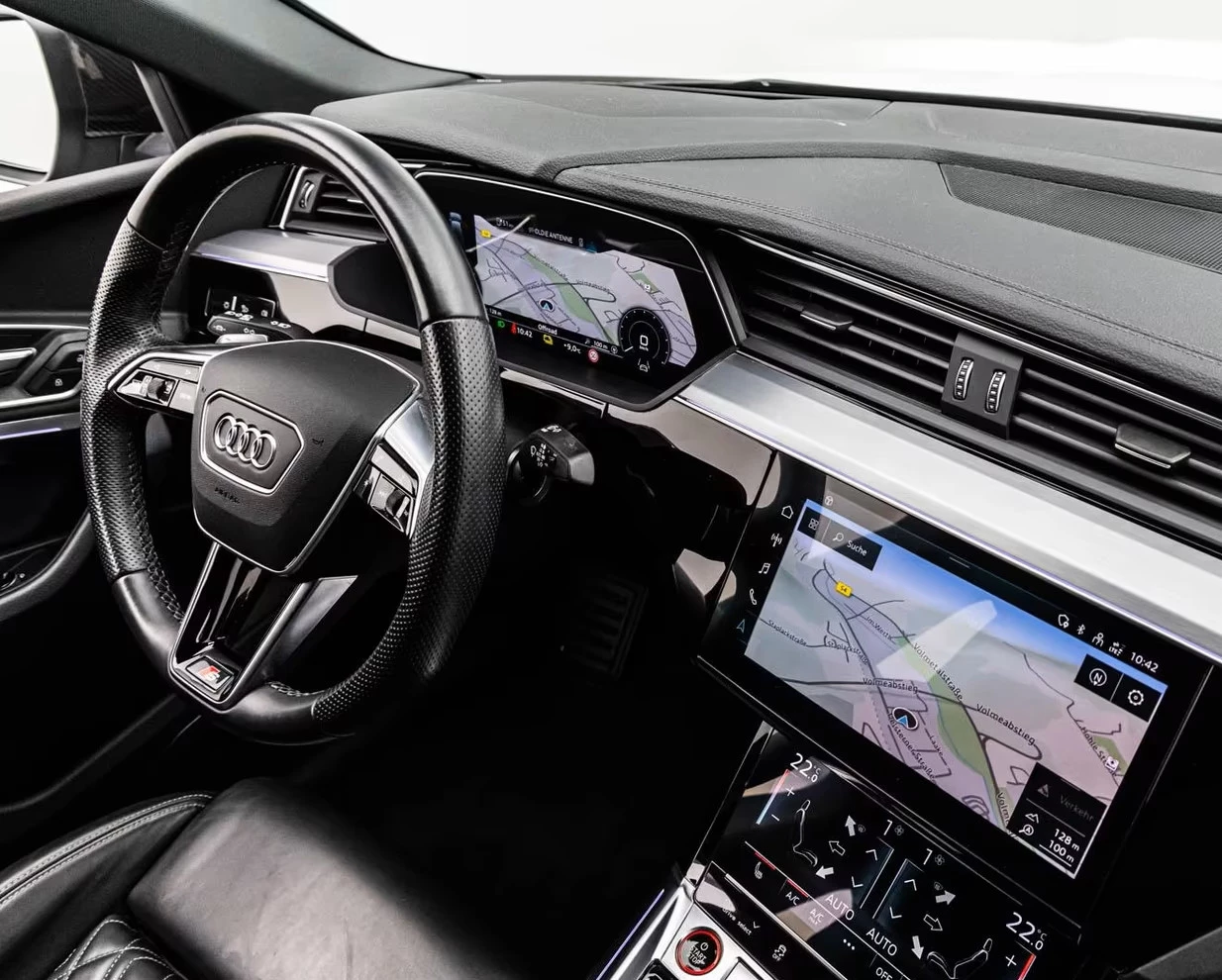 Hoofdafbeelding Audi e-tron