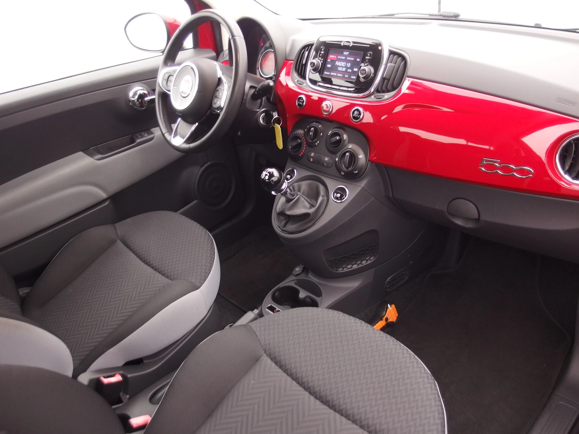 Hoofdafbeelding Fiat 500