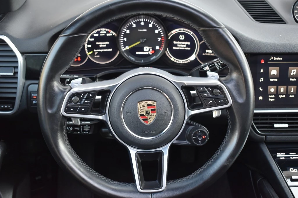 Hoofdafbeelding Porsche Cayenne