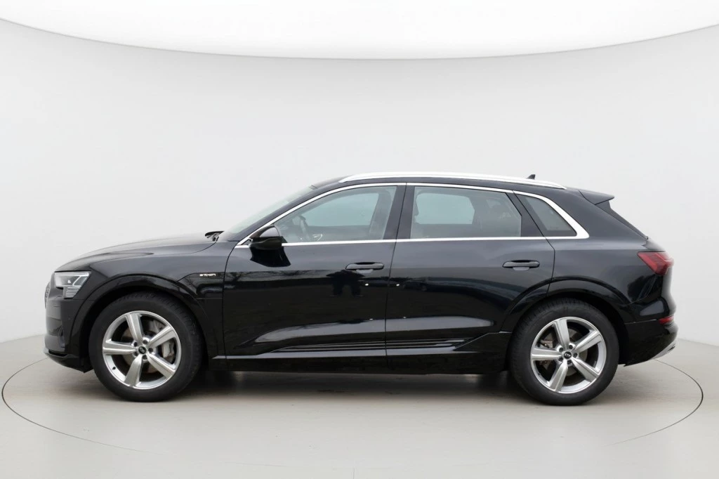 Hoofdafbeelding Audi e-tron